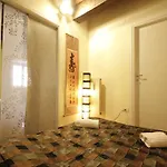 Casa Storica Per 9 Ospiti Nel Quadrilatero Romano!