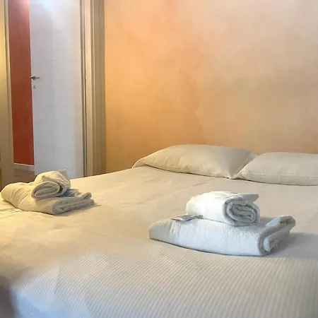 Casa Storica Per 9 Ospiti Nel Quadrilatero Romano! Διαμέρισμα Τορίνο
