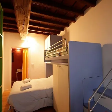 Apartment La Tua Casa Nel Quadrilatero *