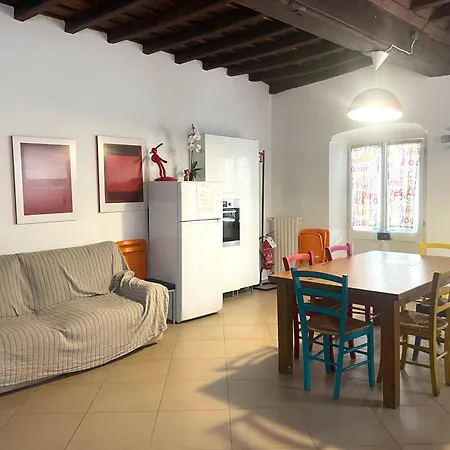 Casa Storica Per 9 Ospiti Nel Quadrilatero Romano! *