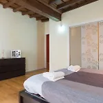 Casa Storica Per 9 Ospiti Nel Quadrilatero Romano! トリノ