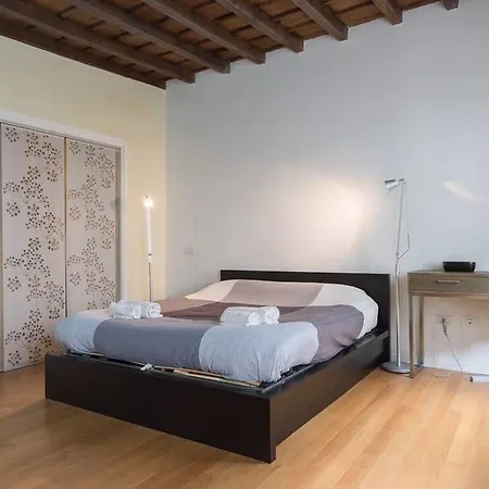 Casa Storica Per 9 Ospiti Nel Quadrilatero Romano! *